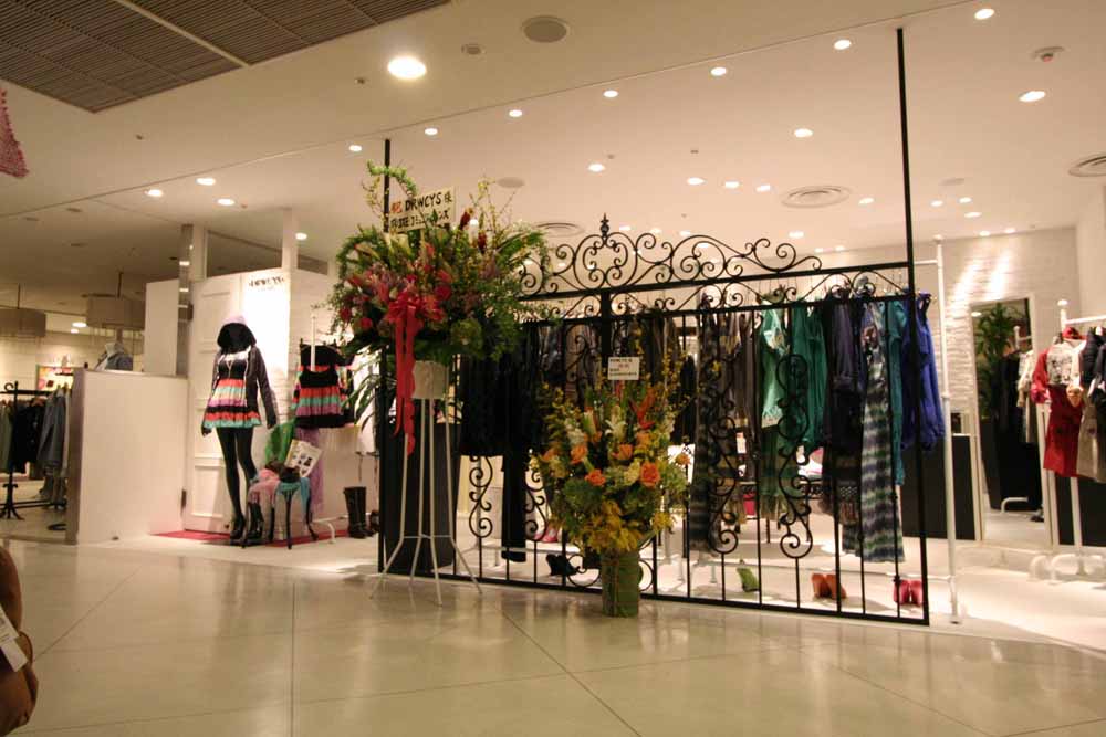 DRWCYS 新宿ルミネ/ドロシーズ 新宿ルミネ/店舗設計・ショップデザイン:洋服・ファッションブランド