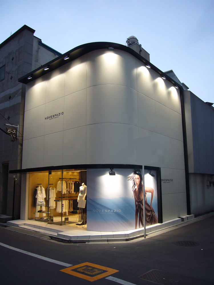 NOVE SPAZIO 宇都宮路面店/ノーベスパジオ 宇都宮路面店/店舗設計・ショップデザイン:洋服・ファッションブランド