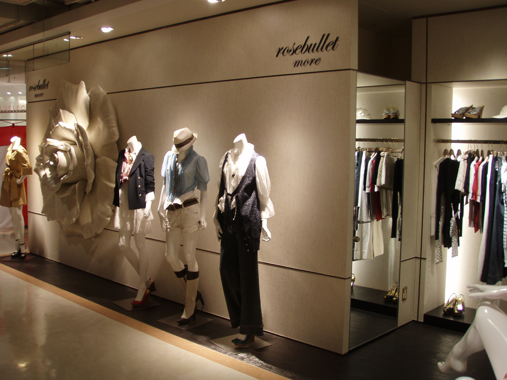 Rosebullet more 名古屋パルコ/ローズブリット モア 名古屋パルコ/店舗設計・ショップデザイン:洋服・ファッションブランド