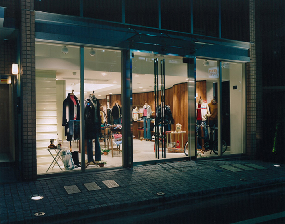 ShowerParty 吉祥寺路面店/シャワーパーティー 吉祥寺路面店/店舗設計・ショップデザイン:洋服・ファッションブランド
