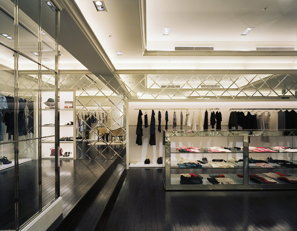 JILL STUART 有楽町路面店/ジルスチュアート 有楽町路面店/店舗設計・ショップデザイン:洋服・ファッションブランド