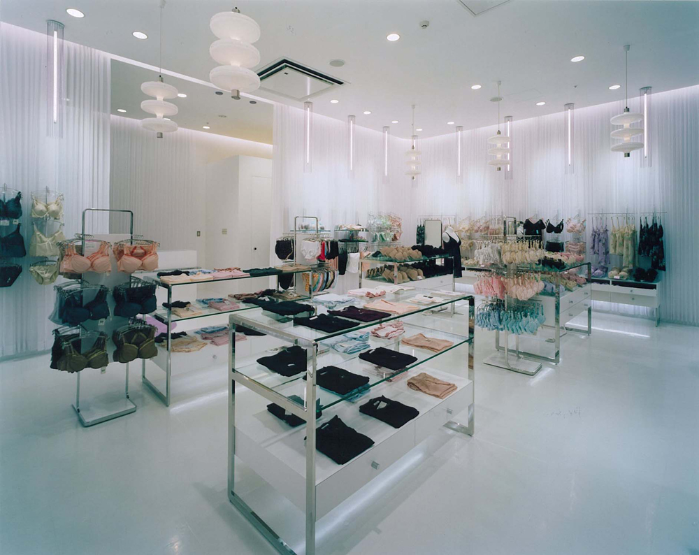 Subito ダイヤモンドシティ北花田/スビート ダイヤモンドシティ北花田/店舗設計・ショップデザイン:洋服・ファッションブランド